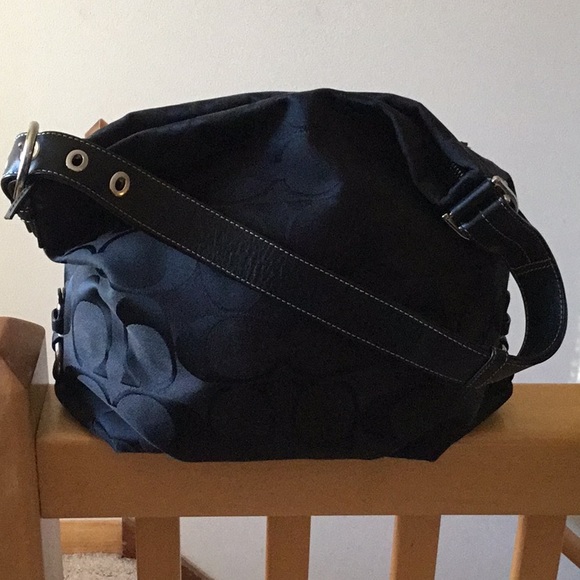 Coach Handbag- Black - Picture 3 of 4